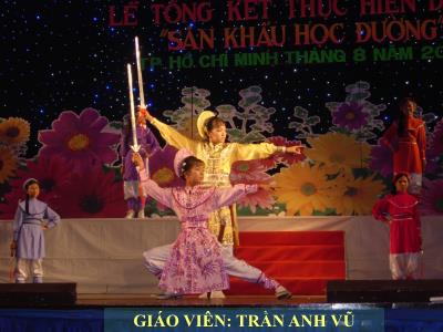 Bài giảng Âm nhạc Lớp 6 - Tiết 3: Ôn bài hát. Tiếng chuông và ngọn cờ - Trần Anh Vũ