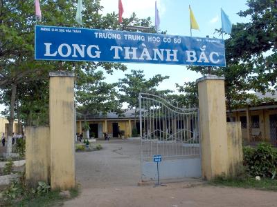 Bài giảng Mĩ thuật Lớp 6 - Tiết 23, Bài 23: Vẽ tranh Đề tài ngày tết và mùa xuân - Trường THCS Long Thành Bắc
